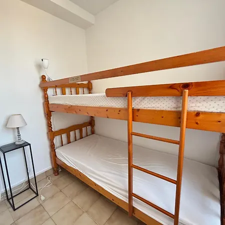 Pour 6 Personnes Aux Sables-d'olonne, Proche Plage, Avec Balcon - Fr-1-197-192 Les Sables-dʼOlonne